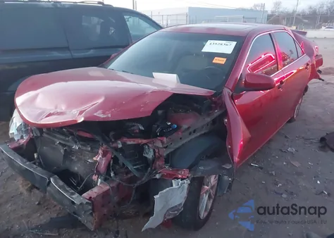 2012 Toyota Camry Xle z USA, uszkodzony, nr VIN 4T1BF1FK8CU593427